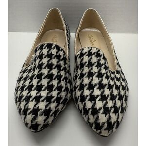 Vodar Women's Size 6.5 White And Black Houndstooth Print Loafer Flats‎